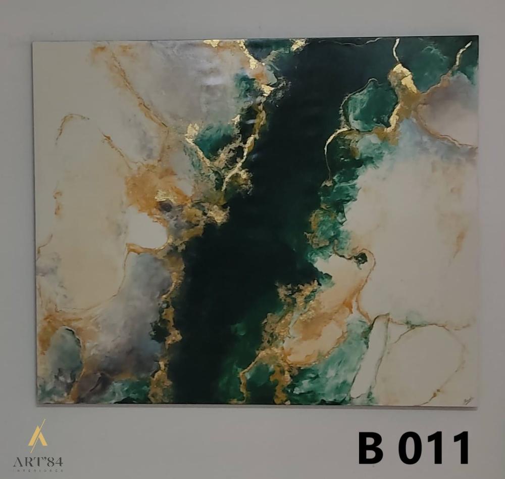 B 011